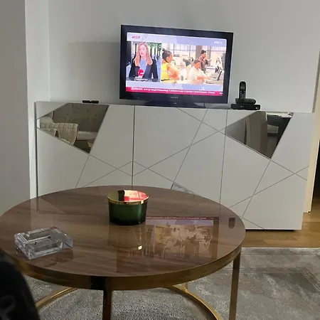 La Casa Stan Na Dan 公寓