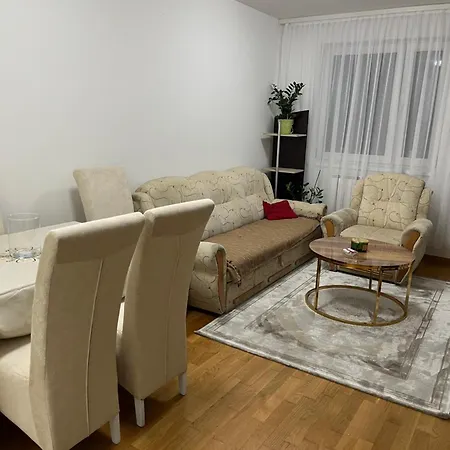 Apartment La Casa Stan Na Dan